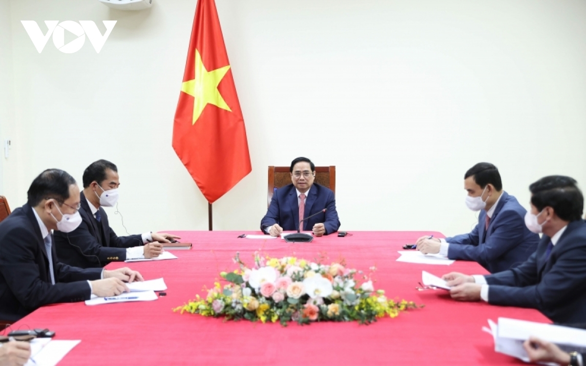 Vietnamese, Dutch PMs talk ways to boost comprehensive partnership